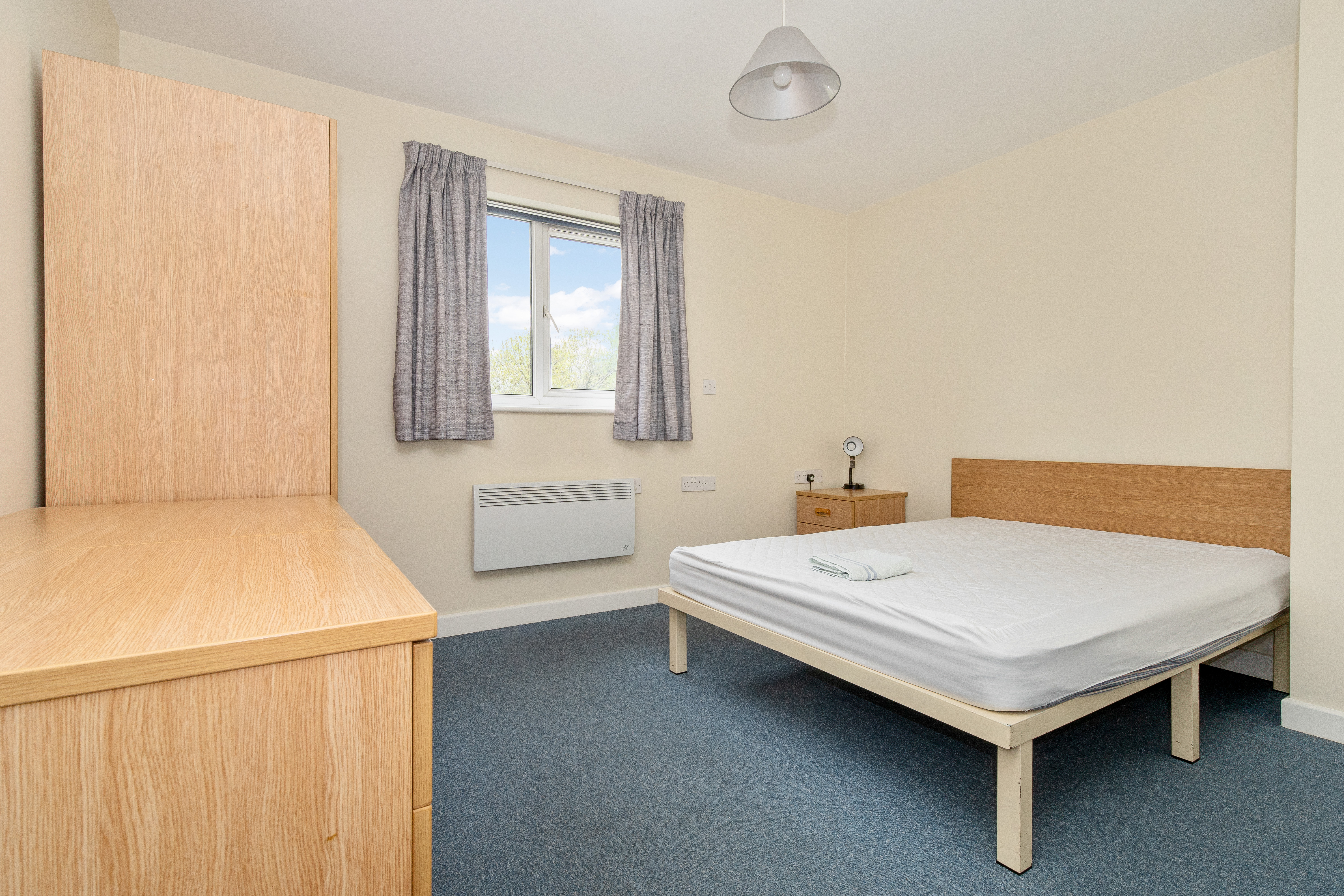 1 Bed Flat Bedroom