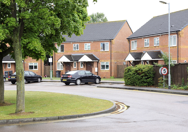Luton 018 (2)